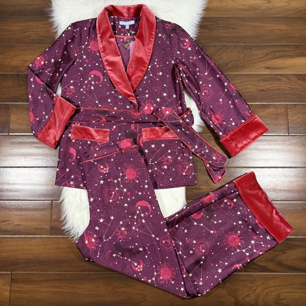 Antonio Melani x The Nat Note Size 4 Star Moon Stella Satin Velvet Pajama Set